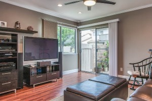 Home for Sale in Santa Ana - Living Room
