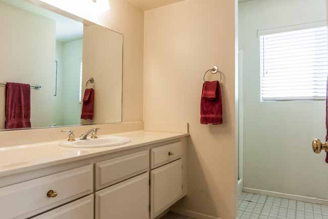 Huntington Beach Home: Bathroom