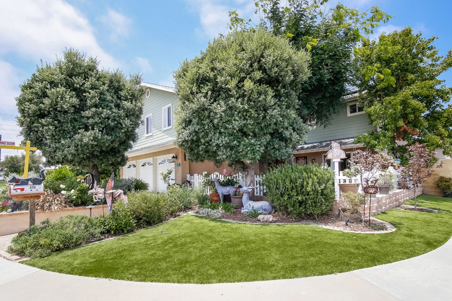 8701 Brookside Drive, Huntington Beach, CA 92646