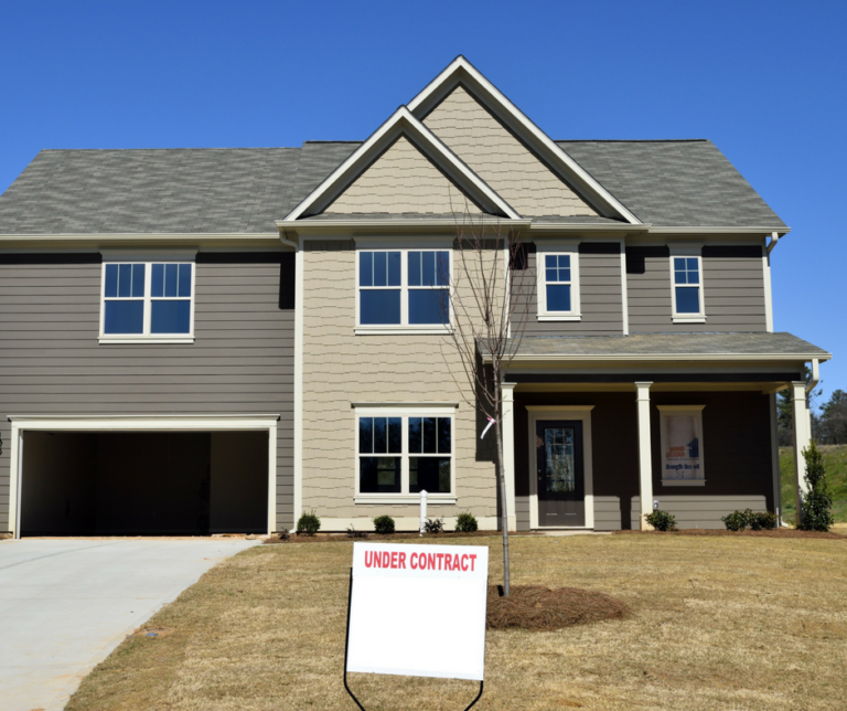 Are you planning to sell your home? Do you want to know how to generate multiple offers and sell your home for over the listing price so you can put more money in your pocket? Here are 5 steps that successful sellers take to generate multiple offers.