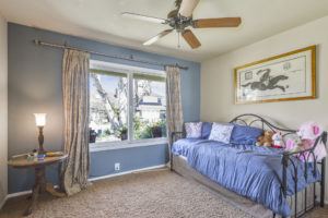 Welcome to your new beach close, SINGLE STORY, interior tract home in this quiet and established Huntington View neighborhood. If the meticulously maintained curb appeal of the front of this home doesn’t win you over, come on in.