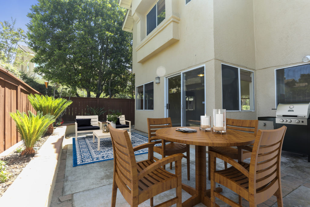 Nestled amongst tree lined streets, close to the Tijeras Creek Golf Course and with hiking and biking trails virtually at your door step, this end unit Sierra Verde condo is a real gem. 7 Colibri, Rancho Santa Margarita is a great property and we're dying to show you more! Check it out below and be sure to follow along on Facebook, YouTube, and more for updates, new listings, and open house dates! 