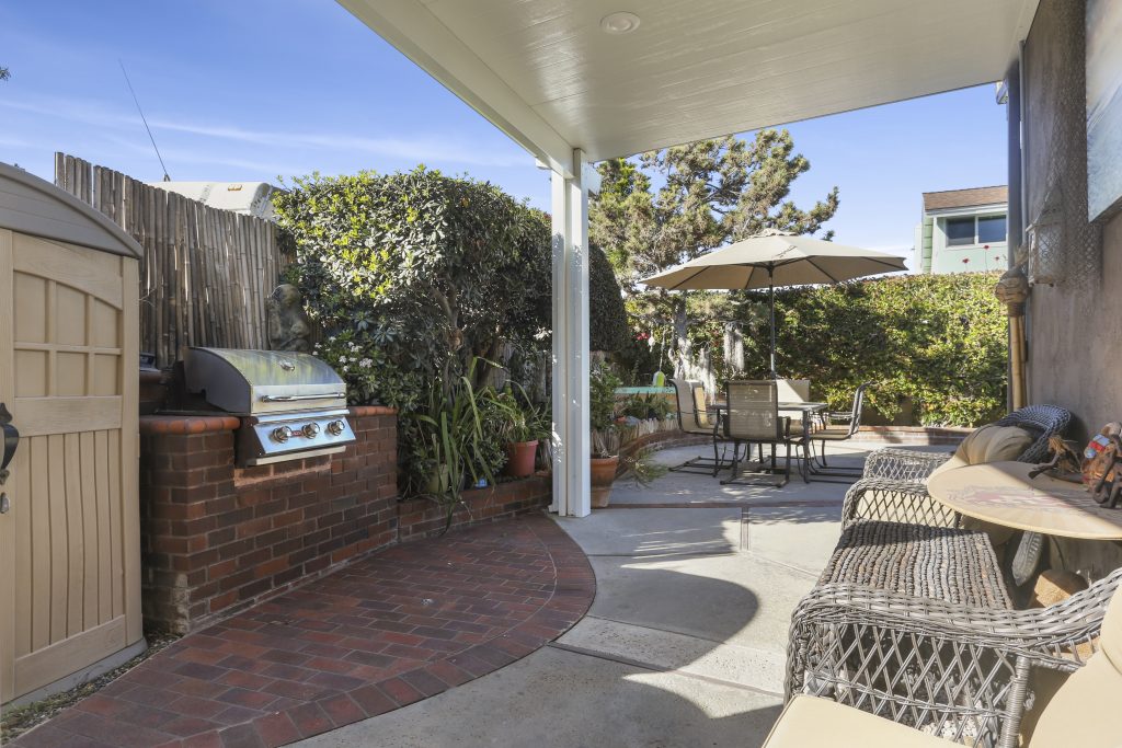 8121 Dartmoor Drive, Huntington Beach has a large pool and is in a highly desirable neighborhood close to the park and school!