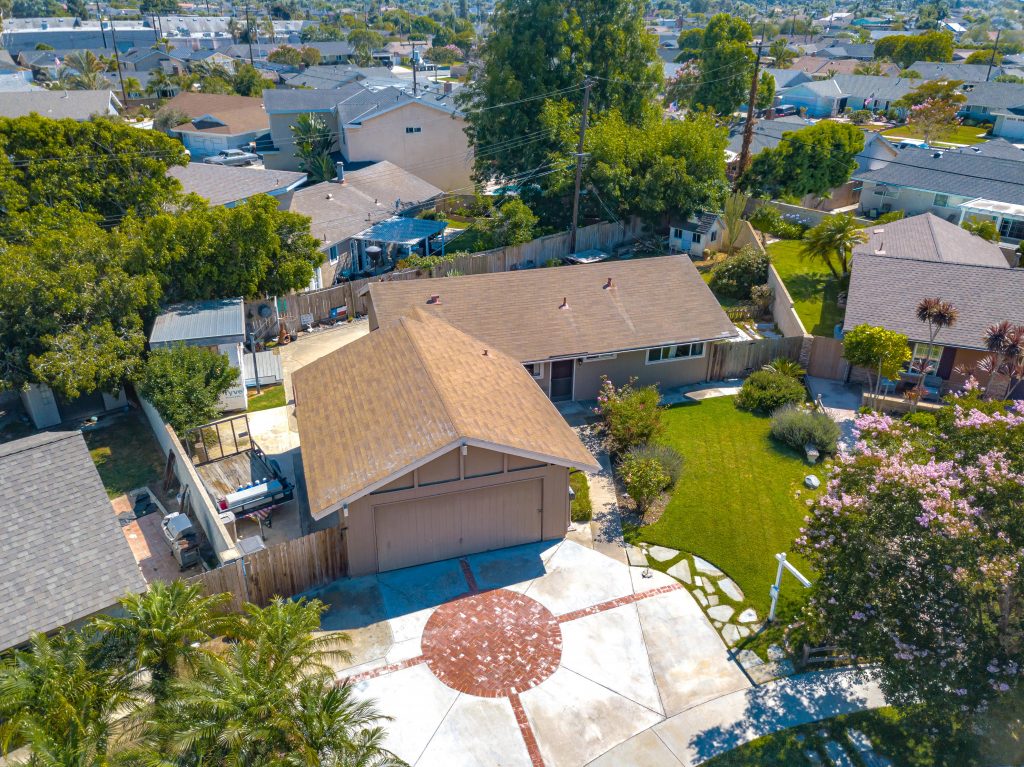 8902 Coral Circle, Huntington Beach is an interior tract, cul-de-sac home on an 8,100 sq.ft lot with unlimited Potential! 3 bedrooms and 1 bath home nestled in neighborhood that sells for $900k and up!