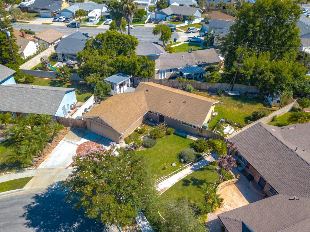 8902 Coral Circle, Huntington Beach is an interior tract, cul-de-sac home on an 8,100 sq.ft lot with unlimited Potential! 3 bedrooms and 1 bath home nestled in neighborhood that sells for $900k and up!