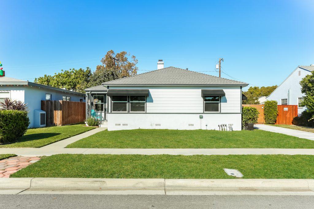 2306 Heather Avenue, Long Beach is a charming and completely renovated Los Altos home, nestled in a quiet, interior tract location in the highly desirable Stratford Square.