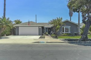 16692 Dale Vista Lane, Huntington Beach is a spacious 4 bed, 2 bath home on a 6,000 square foot lot in the Huntridge community!
