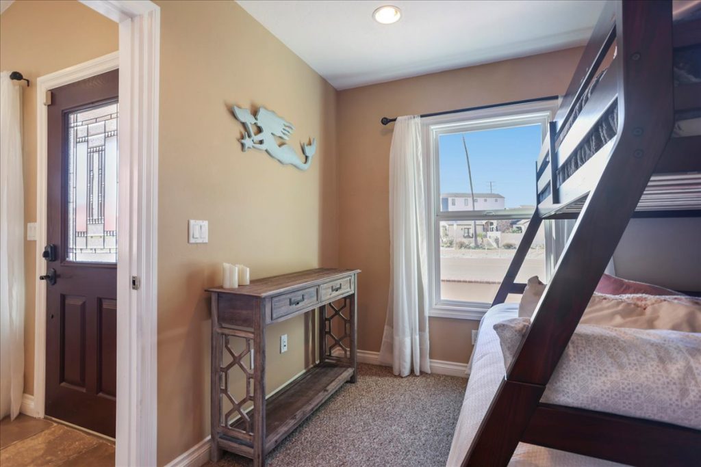 706 Main St, Huntington Beach, California is a beautifully remodeled 2 story beach cottage with 3 bed / 2 baths and walking distance to the famous Downtown Huntington shops, pier and parade route!!