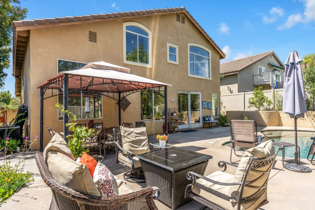 46 Via Tronido, Rancho Santa Margarita is a spacious interior tract home with 4 bedrooms, 3 bath rooms, a gorgeous backyard with a pool and spa and is situated on a quiet street in the Buena Vista Community!