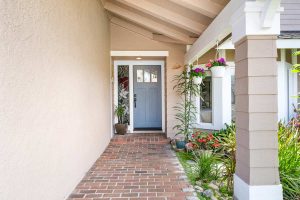 outdoor front entry to 8572 Whitesails Circle, Huntington Beach