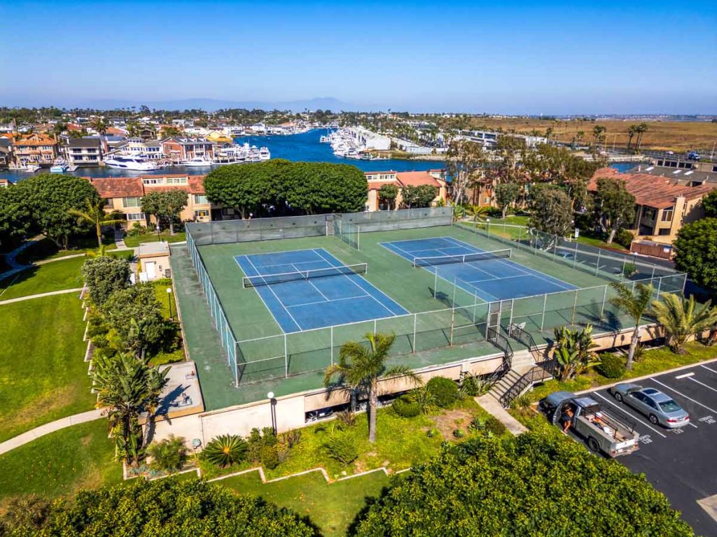 community tennis courts