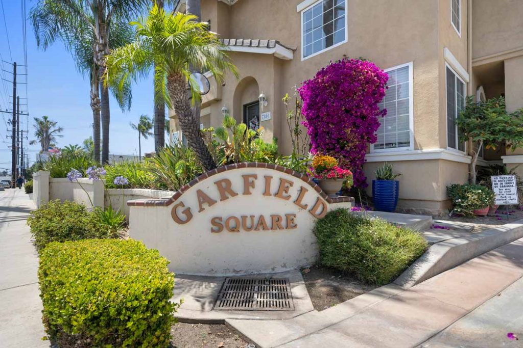 entrance to community garfield square
