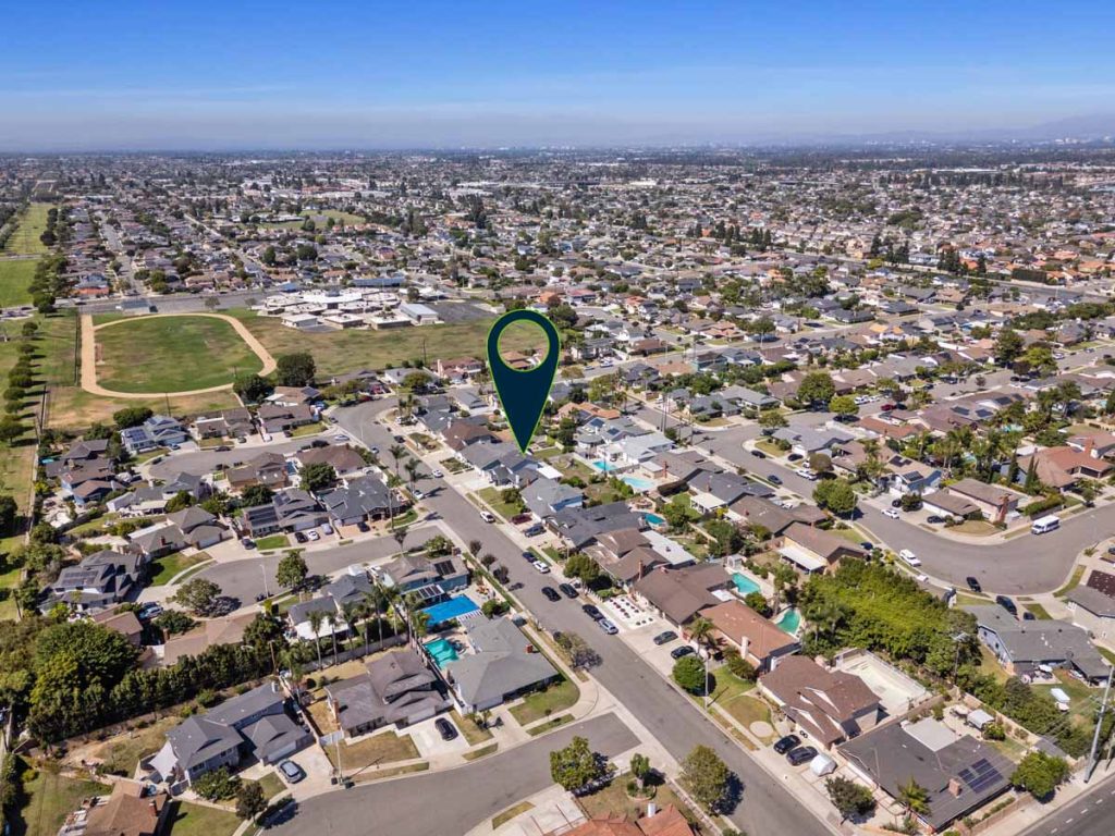 aerial view of neighborhood with arrow pointing to 17906 Santa Mariana